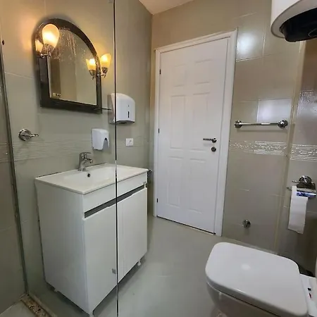 Apartment-new Bazar טיראנה