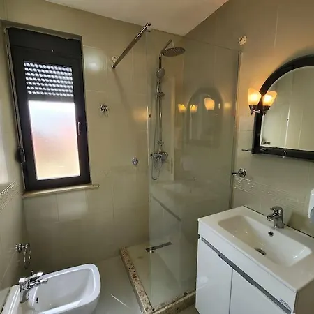 Apartment-new Bazar דירה טיראנה